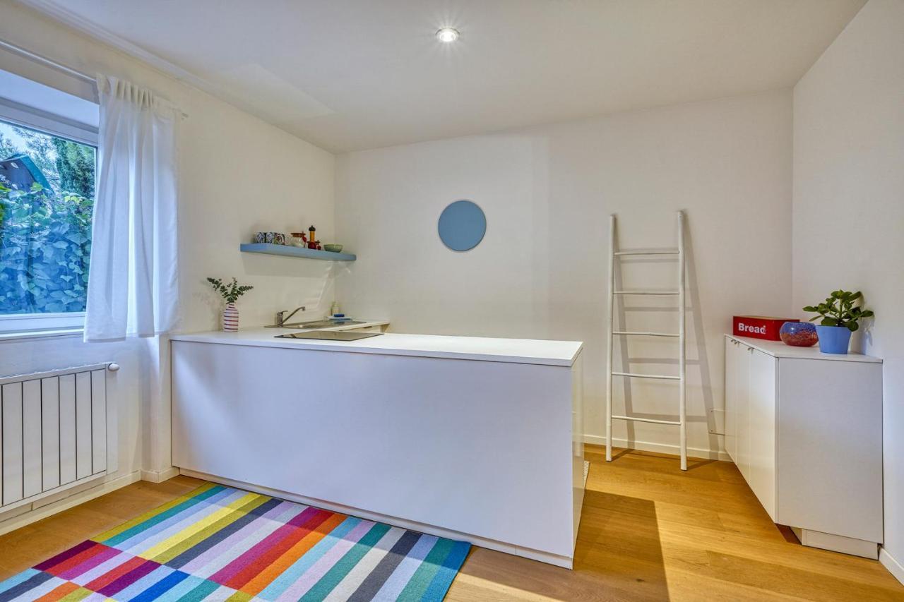 Centrally Located Apartment With Parking Space كالدورا المظهر الخارجي الصورة
