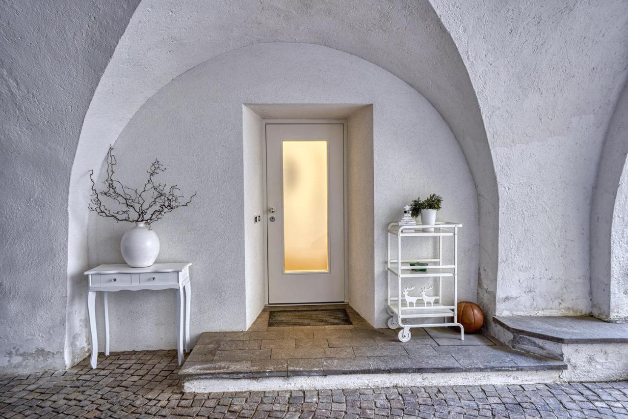 Centrally Located Apartment With Parking Space كالدورا المظهر الخارجي الصورة